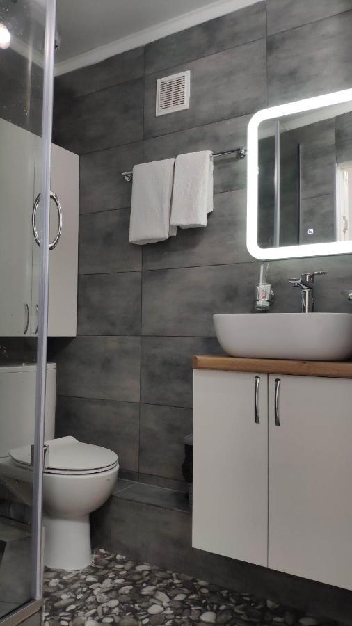 Apartment On Panfilova 114 Almati Kültér fotó